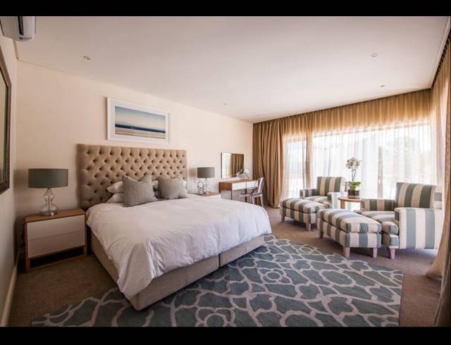 4 BEDROOM TOWNHOUSE TO LET IN NORWOOD